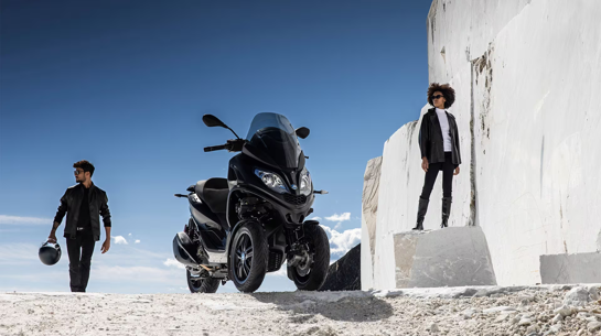 Piaggio Summer In Black Gallery 1920X1080 5